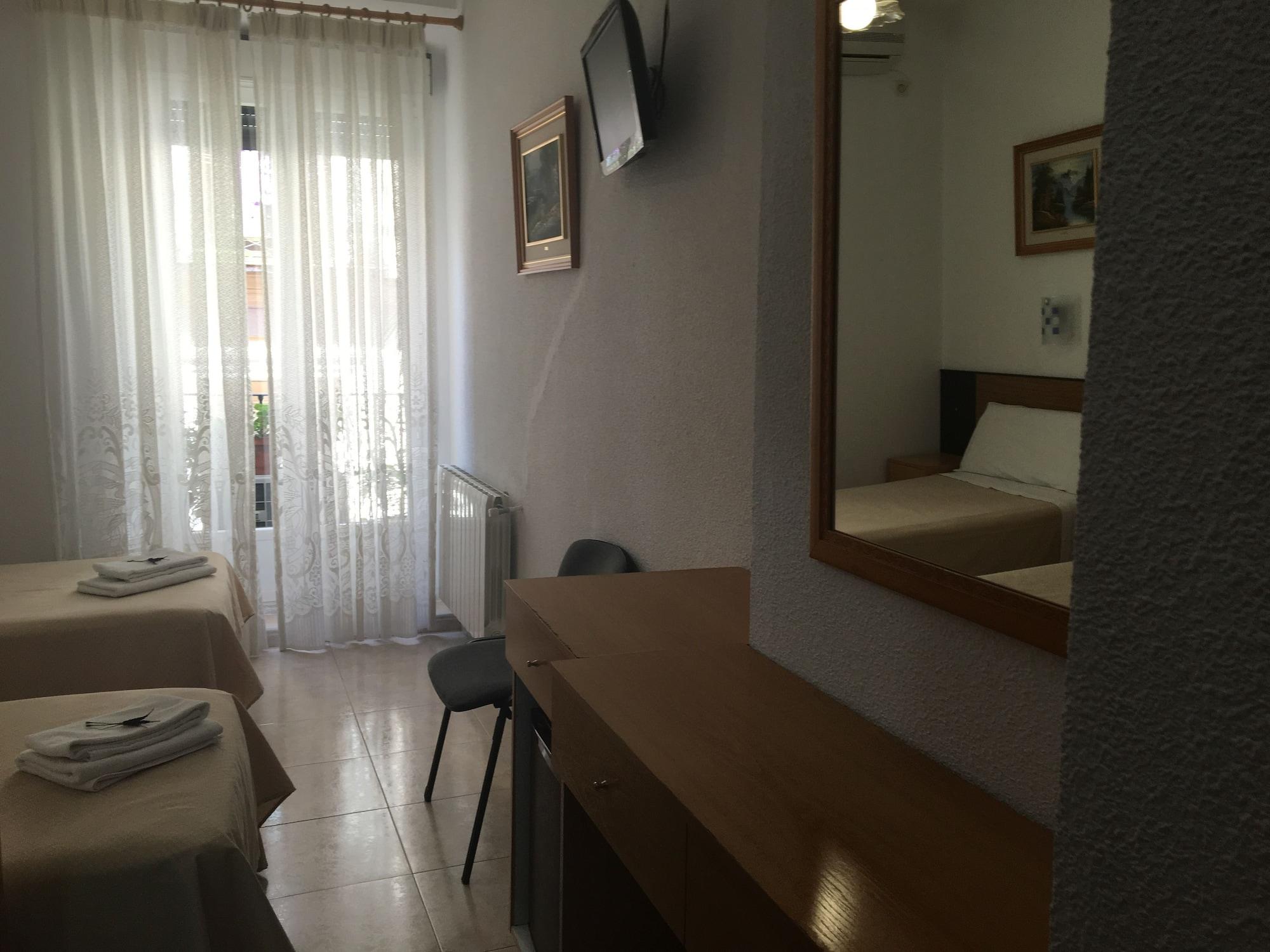 Hostal Lido Madryt Zewnętrze zdjęcie