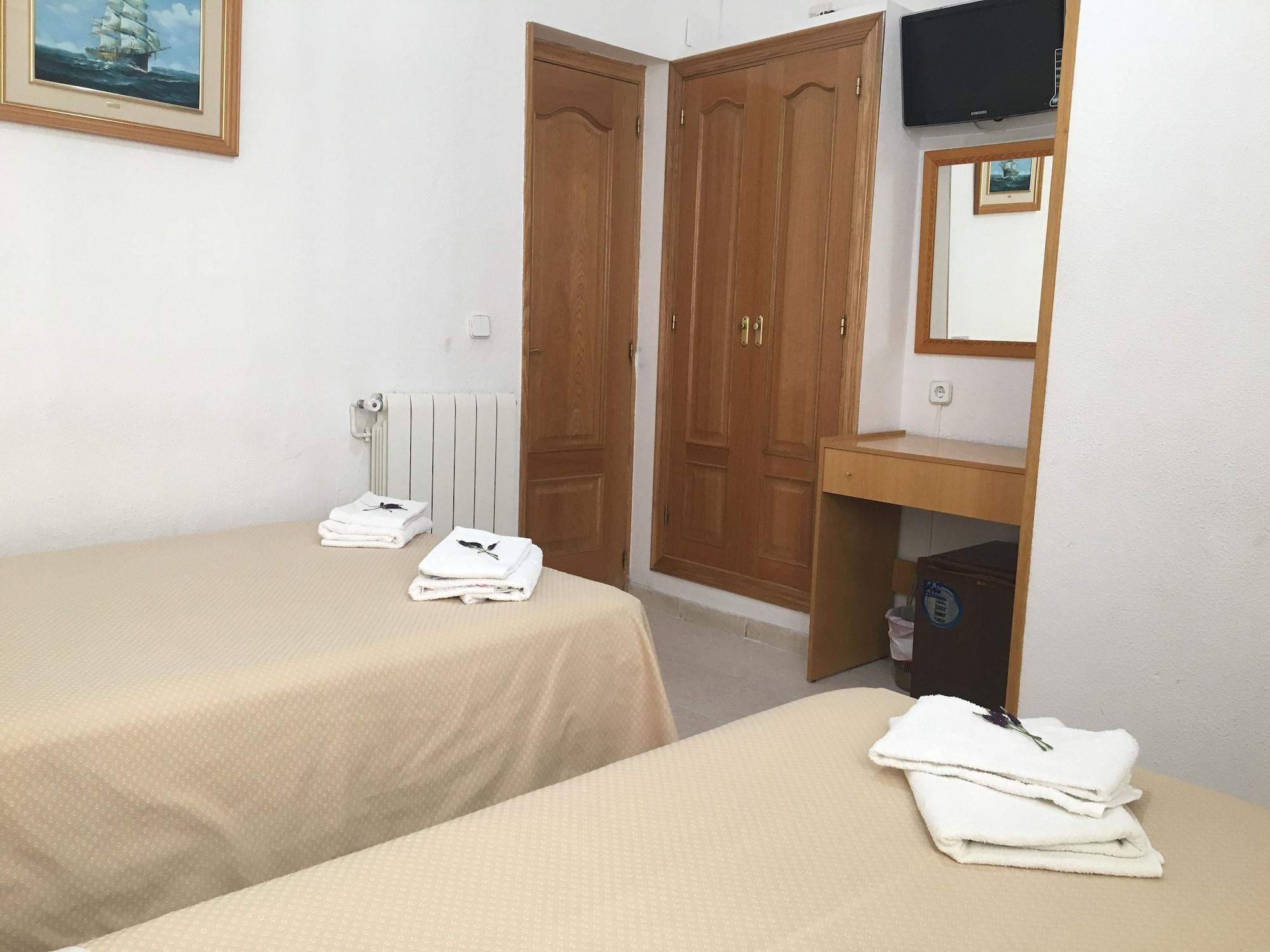 Hostal Lido Madryt Zewnętrze zdjęcie