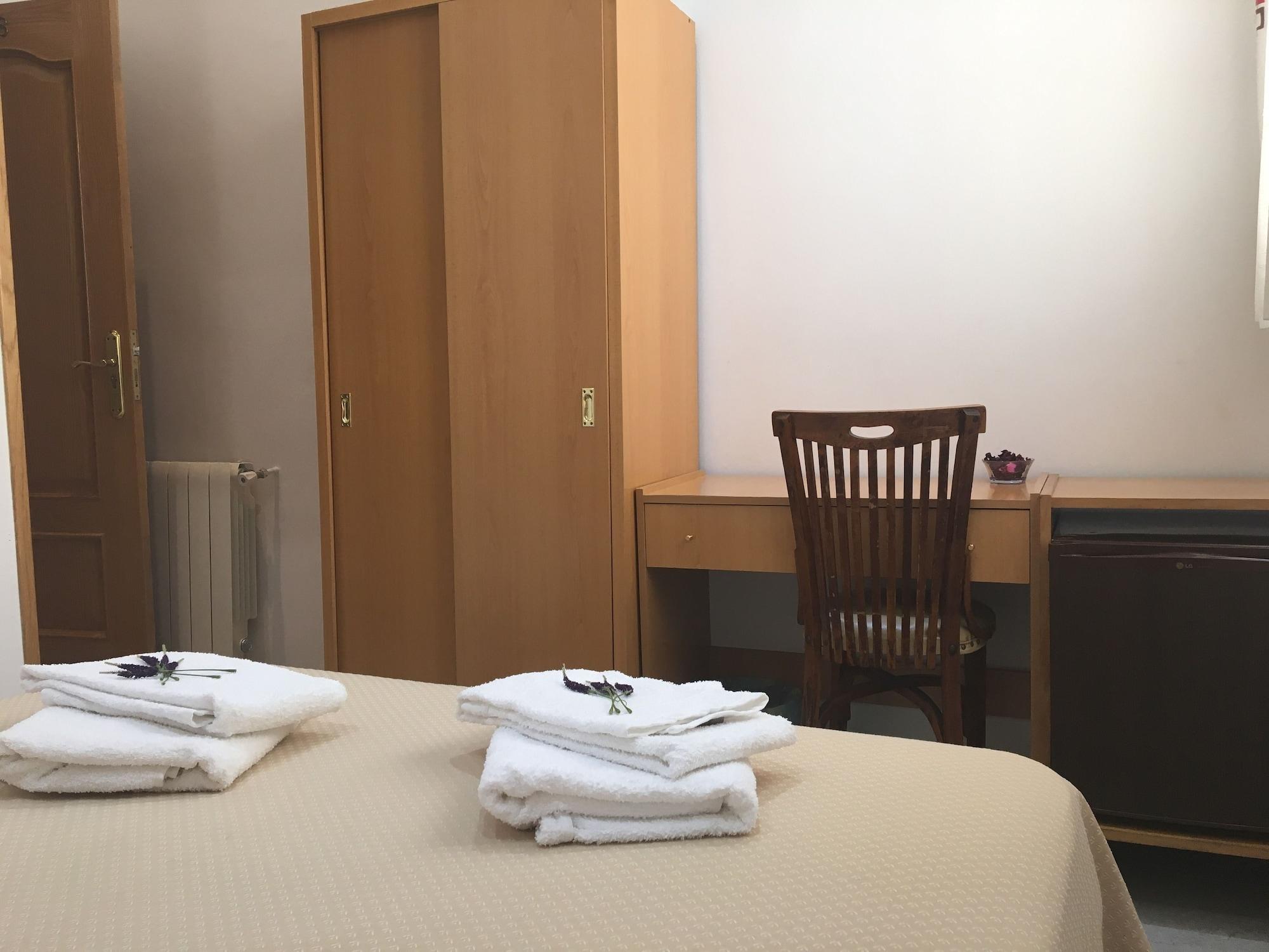 Hostal Lido Madryt Zewnętrze zdjęcie