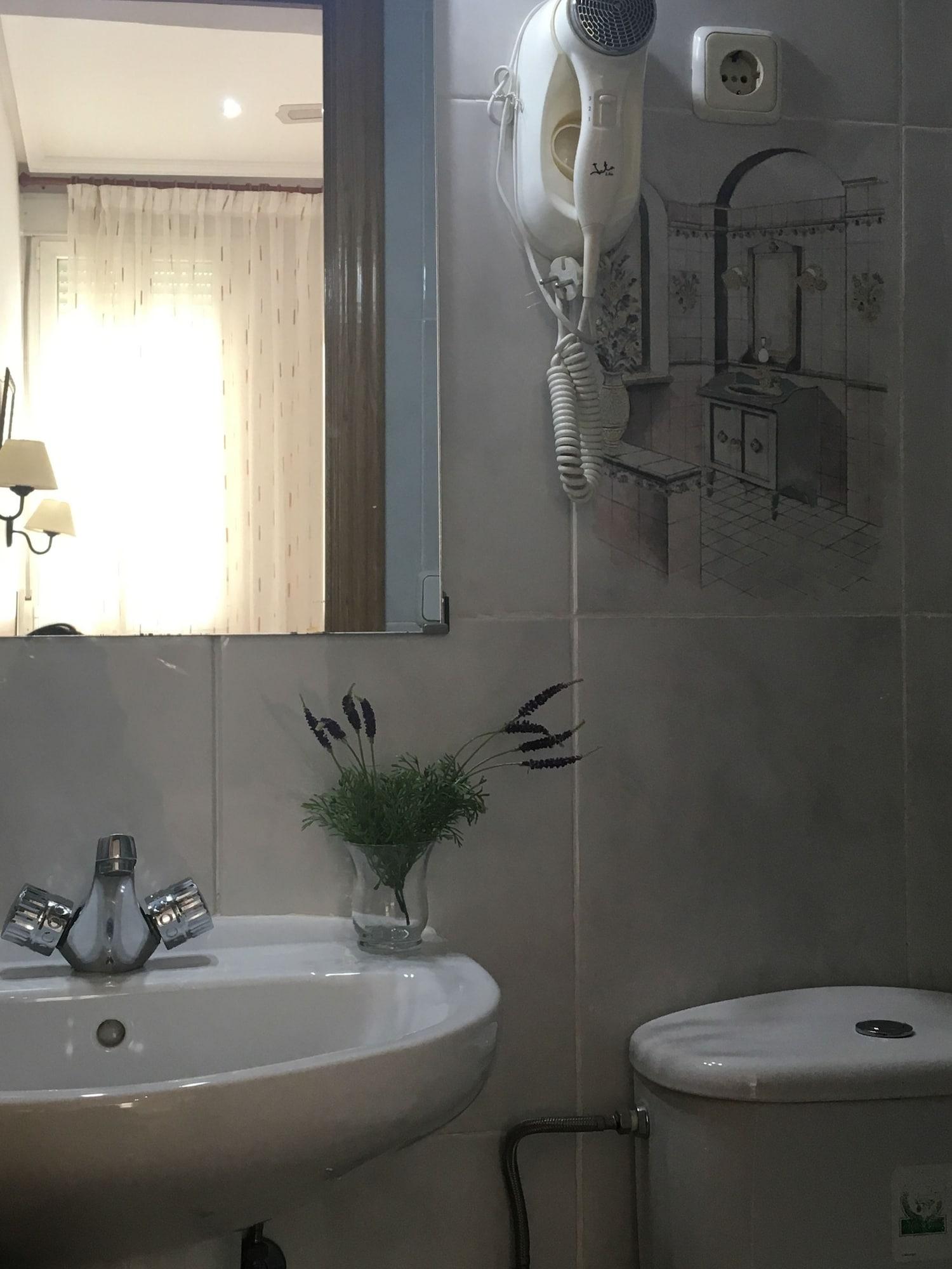 Hostal Lido Madryt Zewnętrze zdjęcie