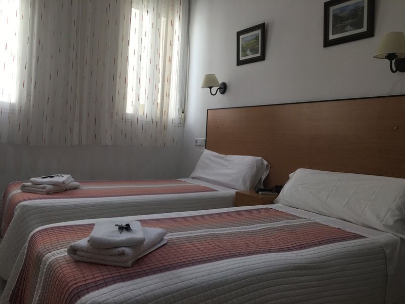 Hostal Lido Madryt Zewnętrze zdjęcie